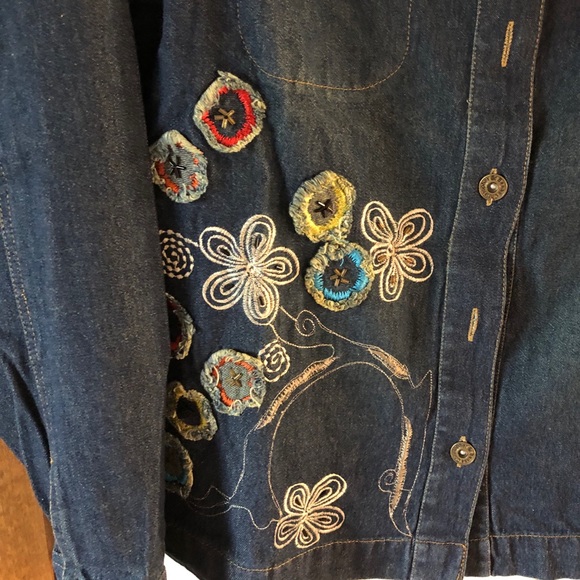 VINTAGE - NWOT - Christopher & Banks Denim Jacket - LARGE - Embroidered - Picture 2 of 8